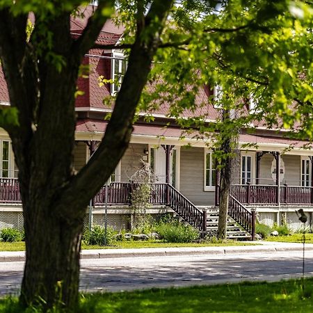 Auberge Akamaraska カムラスカ エクステリア 写真