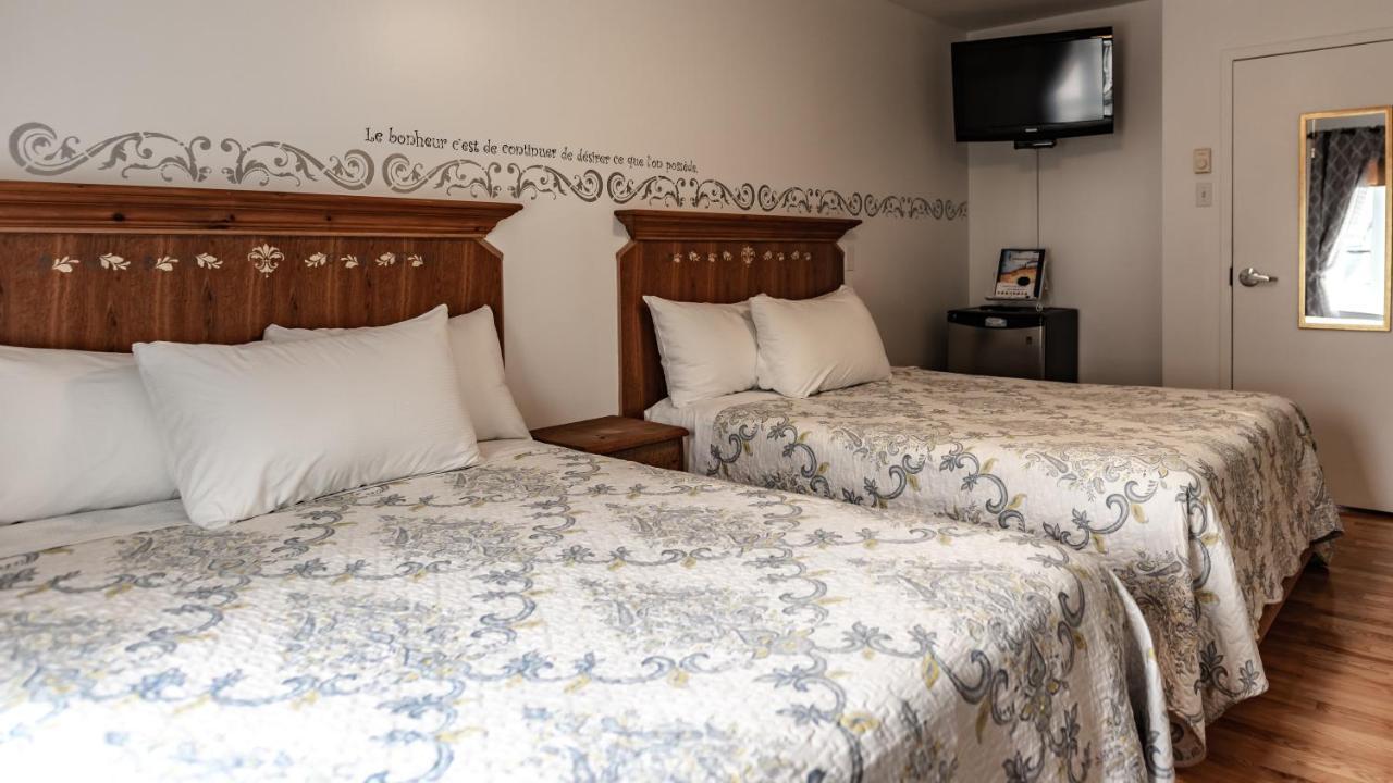 Auberge Akamaraska カムラスカ エクステリア 写真