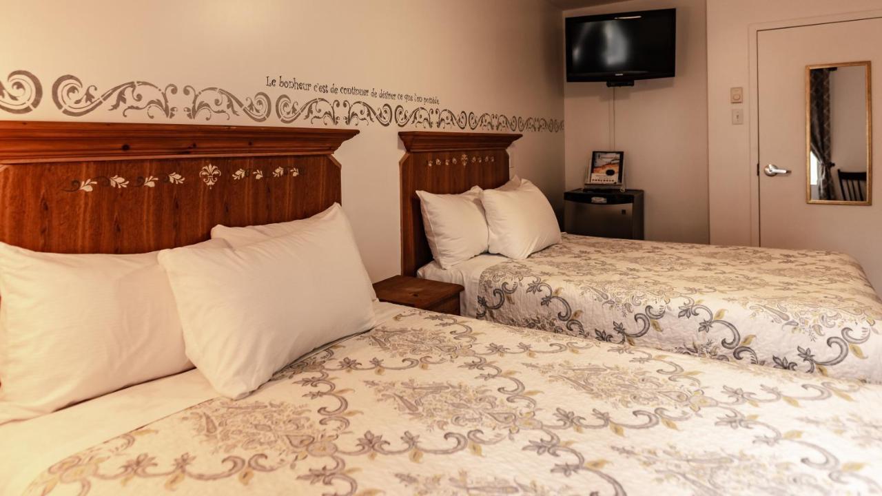 Auberge Akamaraska カムラスカ エクステリア 写真