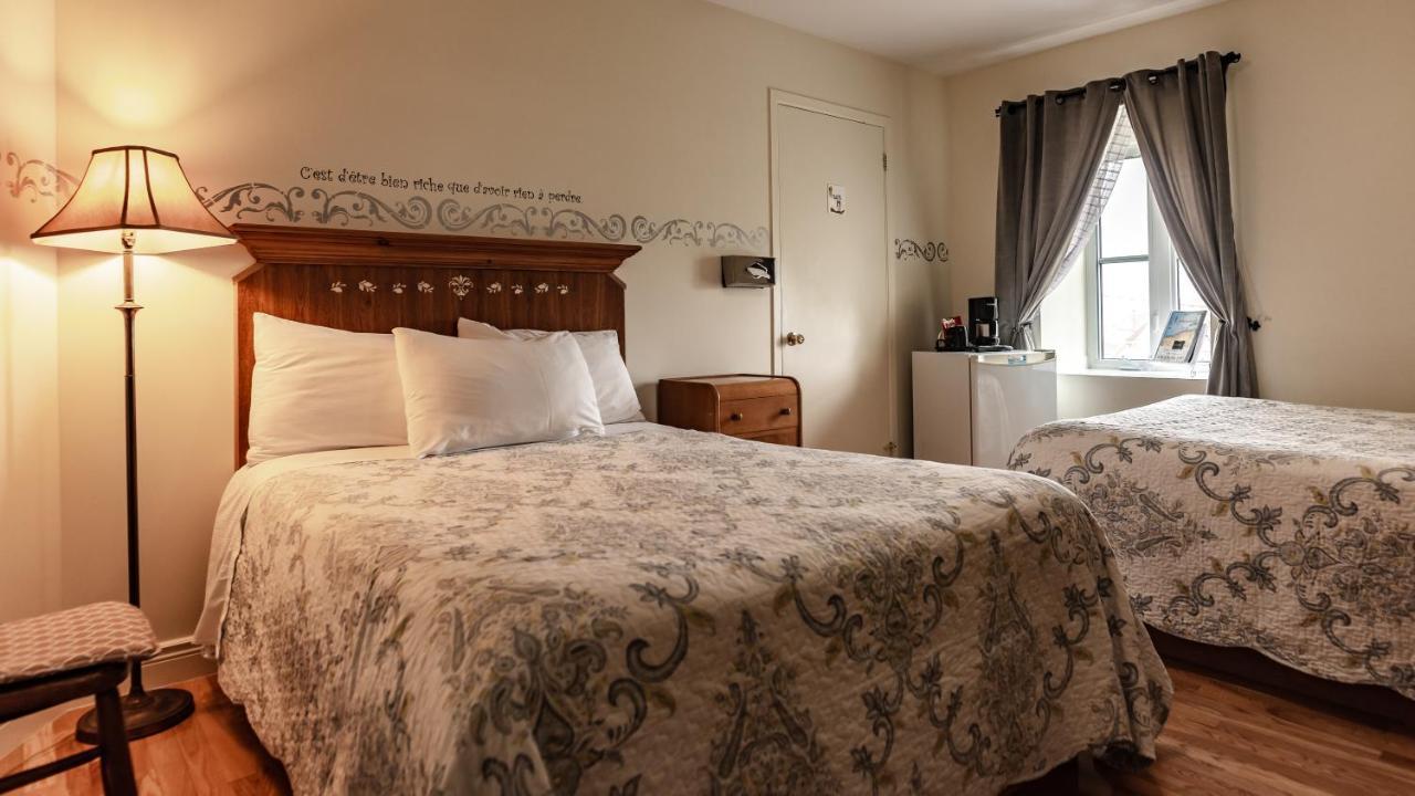 Auberge Akamaraska カムラスカ エクステリア 写真