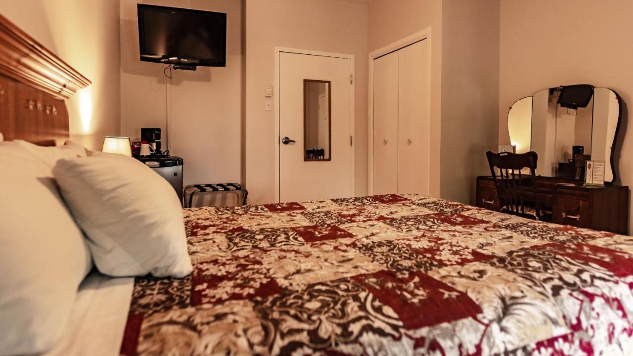 Auberge Akamaraska カムラスカ エクステリア 写真